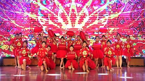 育才赋能兴伟业 拓路开局谱新篇——滦南县职业教育中心成功举办2026年元旦联欢会